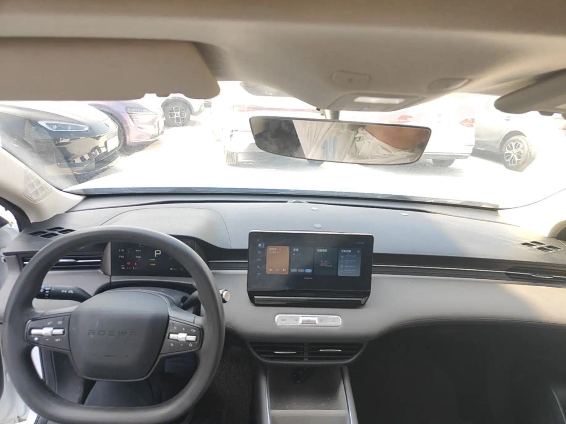 Roewe D6 2025 450 km Premium Edition — миниатюра 13