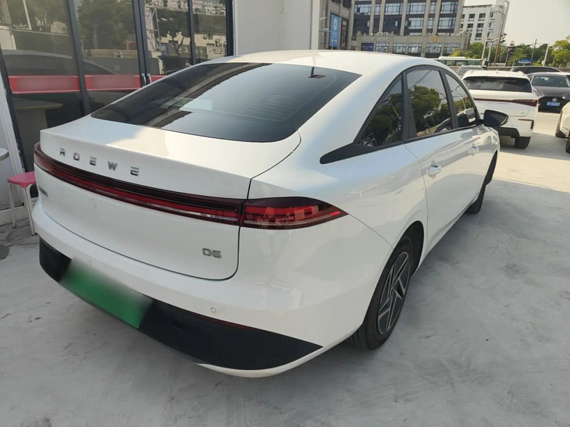 Roewe D6 2025 450 km Premium Edition — миниатюра 6