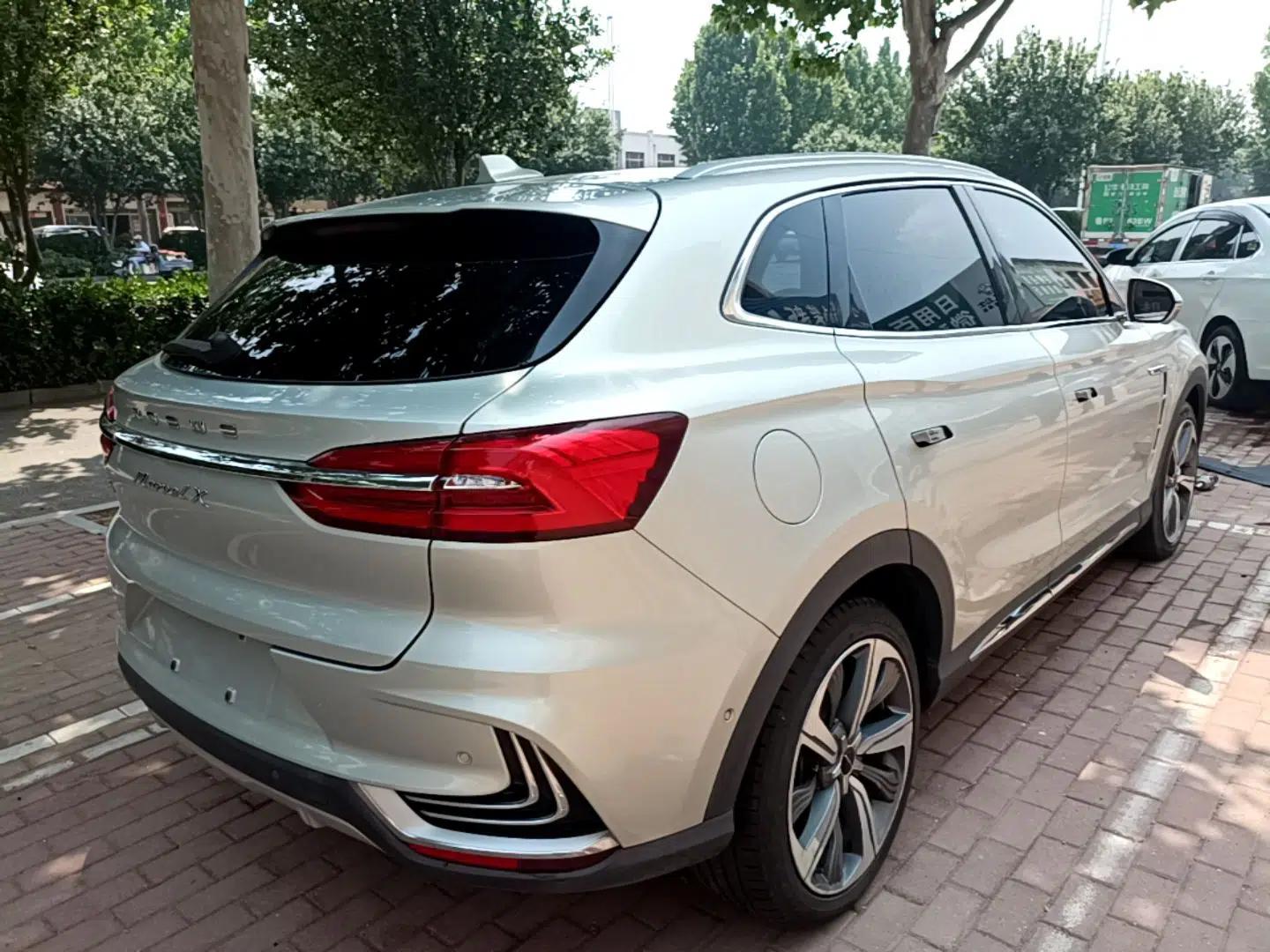 Roewe MARVEL X 2018 Rear-Drive Model — миниатюра 4