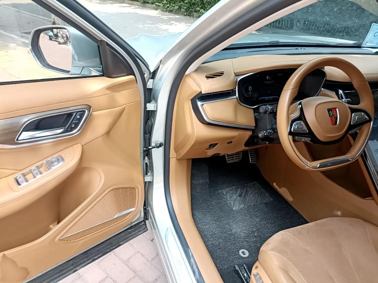 Roewe MARVEL X 2018 Rear-Drive Model — миниатюра 19