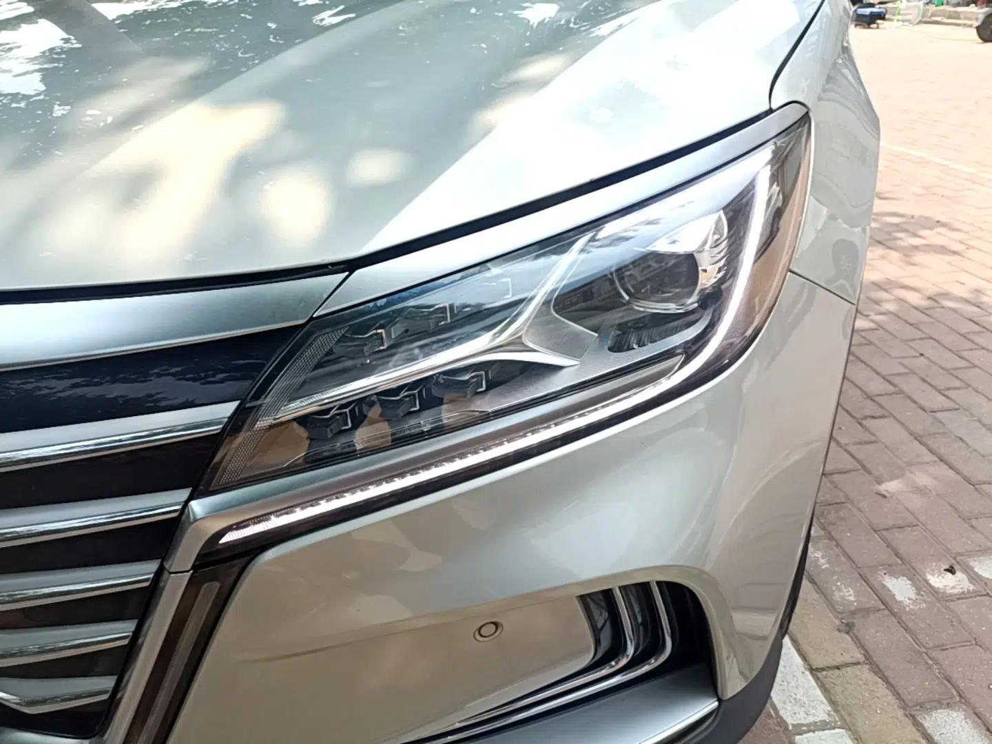 Roewe MARVEL X 2018 Rear-Drive Model — миниатюра 9