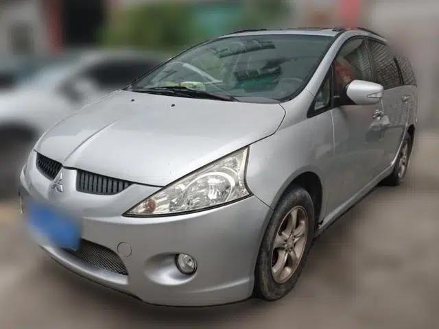 Mitsubishi Grandis 2009 2.4 7-Seater Comfort Edition