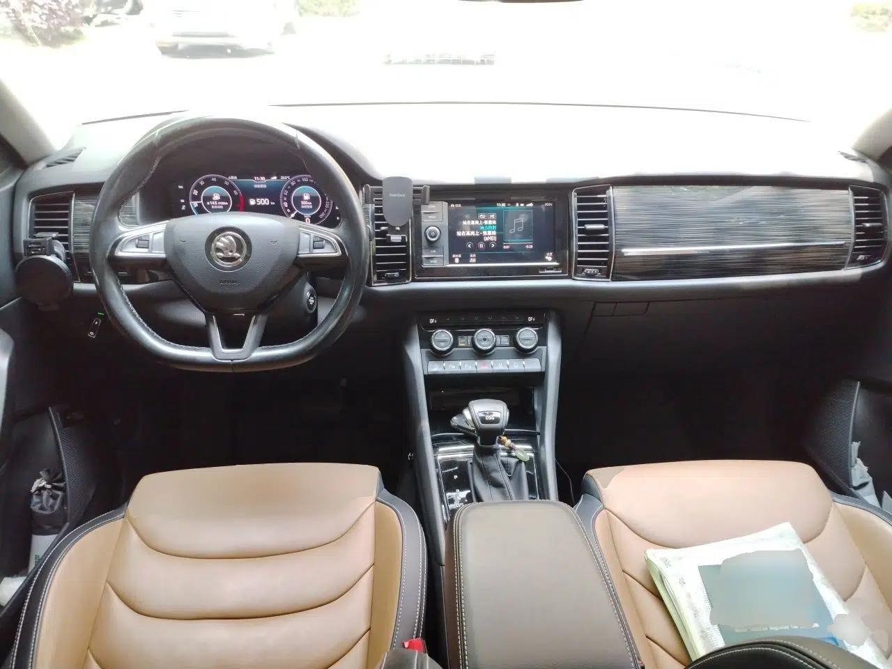 Skoda Kodiaq GT 2019 TSI330 Two-Wheel-Drive Luxury Edition China VI Standard — миниатюра 10