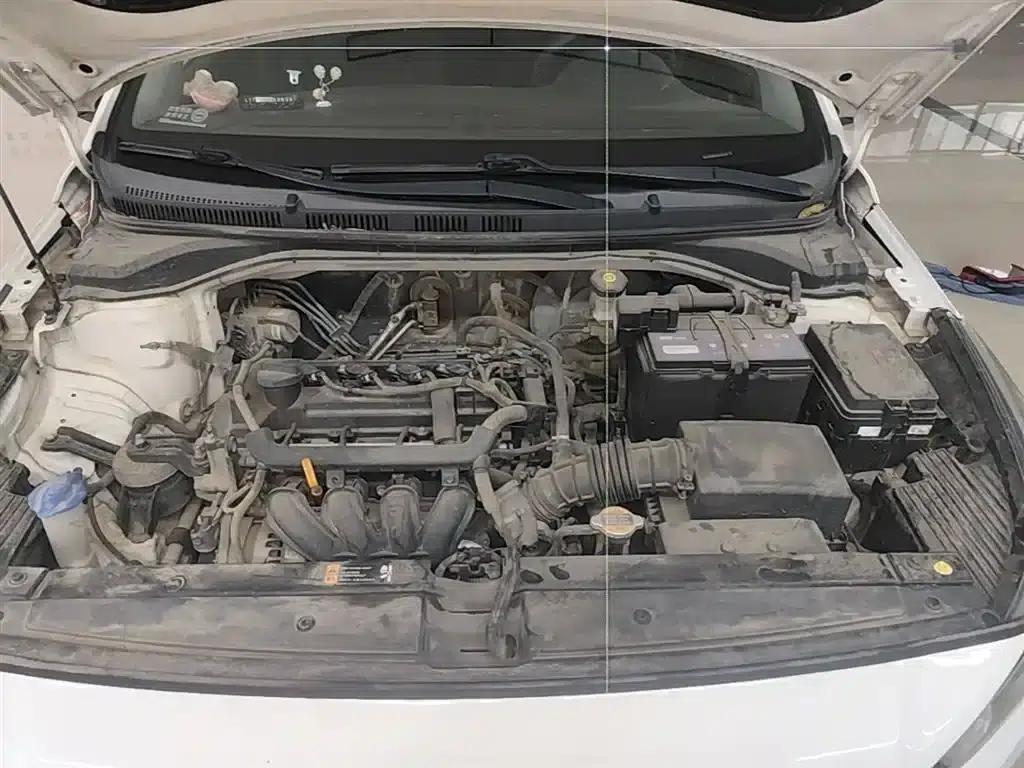 2016 Hyundai Verna 1.4L Automatic GLS (Cool Edition) — миниатюра 20