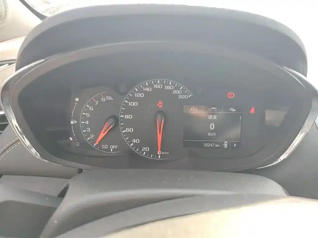 Chevrolet Trax 2017 1.4T Automatic 2WD Luxury — миниатюра 12