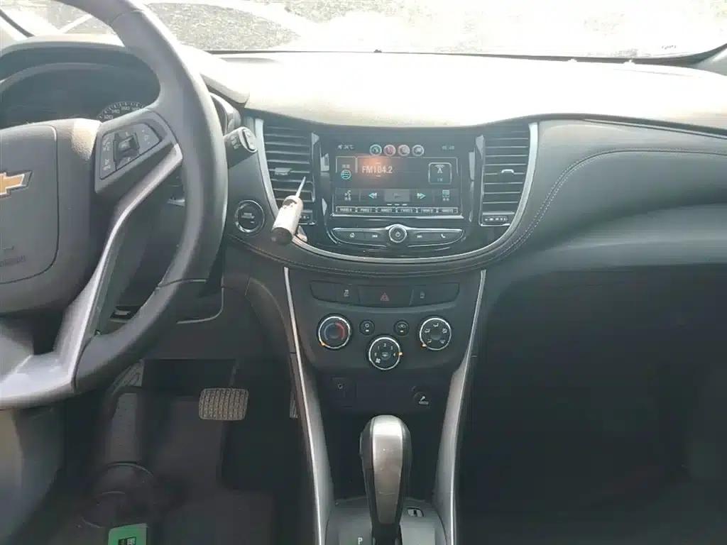 Chevrolet Trax 2017 1.4T Automatic 2WD Luxury — миниатюра 13
