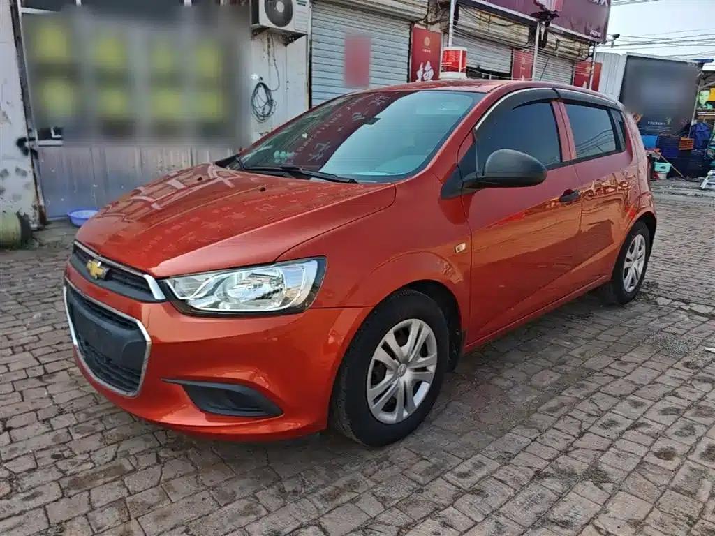 2014 Aveo Hatchback 1.4SL MT Comfort Edition — миниатюра 1
