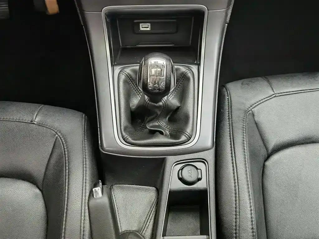Citroën C4 2018 1.6L Manual Deluxe — миниатюра 13