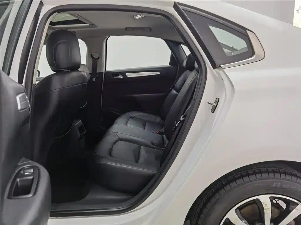 Citroën C4 2018 1.6L Manual Deluxe — миниатюра 15