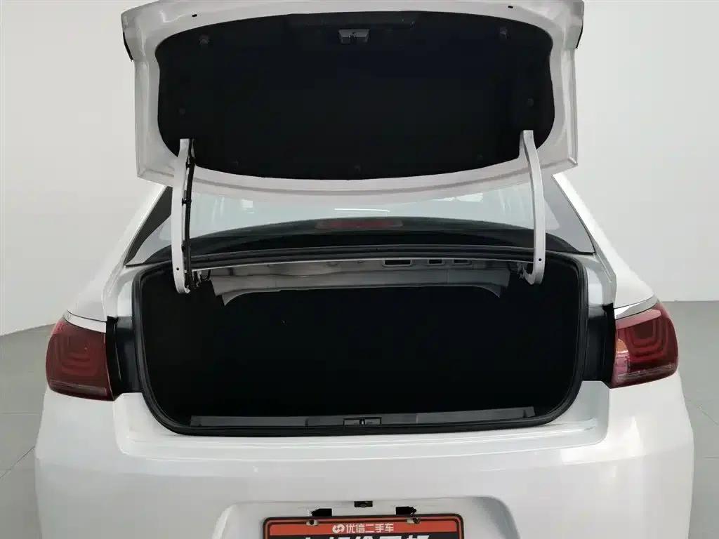 Citroën C4 2018 1.6L Manual Deluxe — миниатюра 16