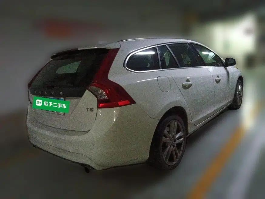 Volvo V60 2013 T5 Zhiya Edition — миниатюра 6
