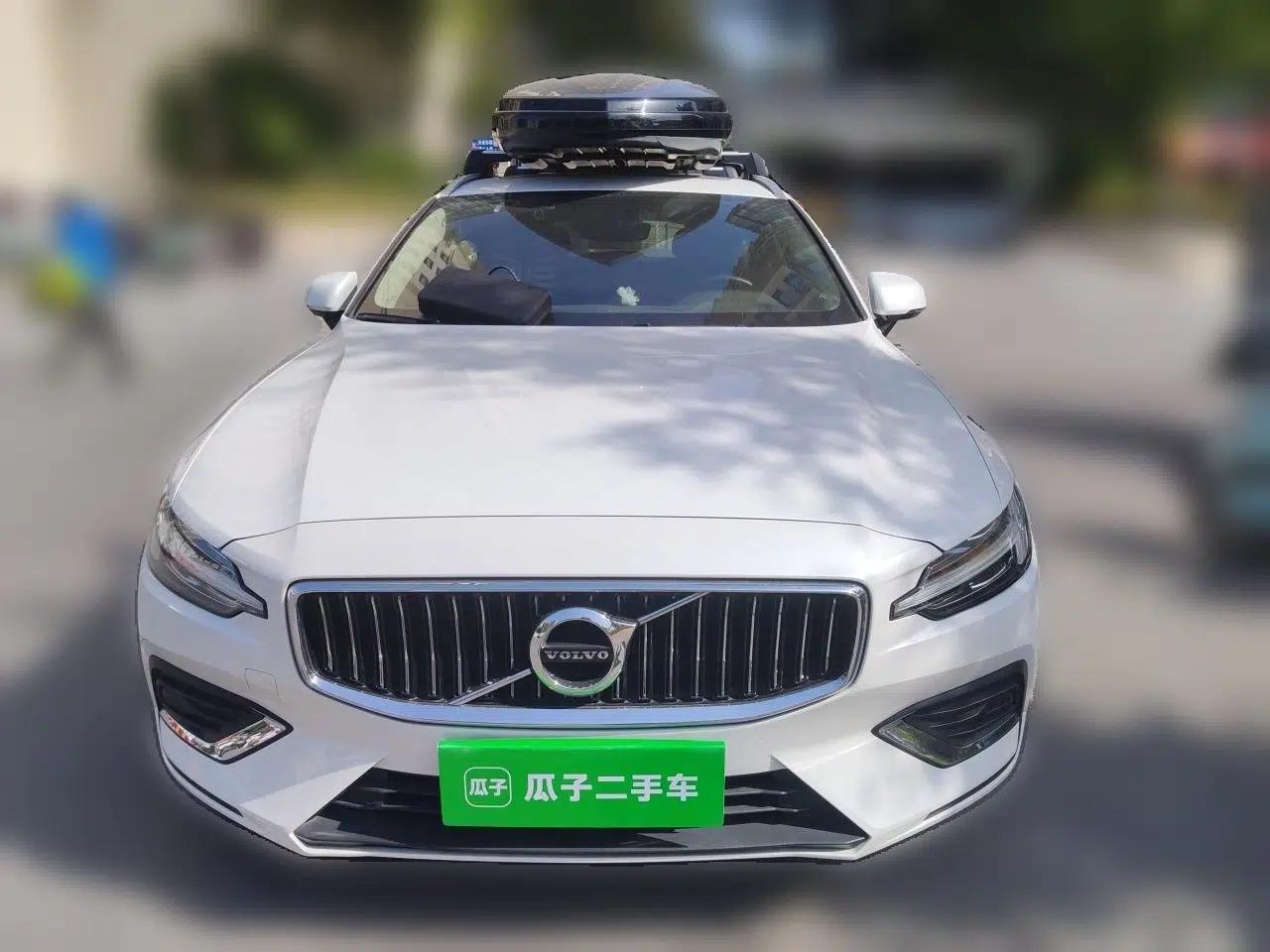 Volvo V60 2020 T5 Zhiyuan Luxury Edition — миниатюра 2