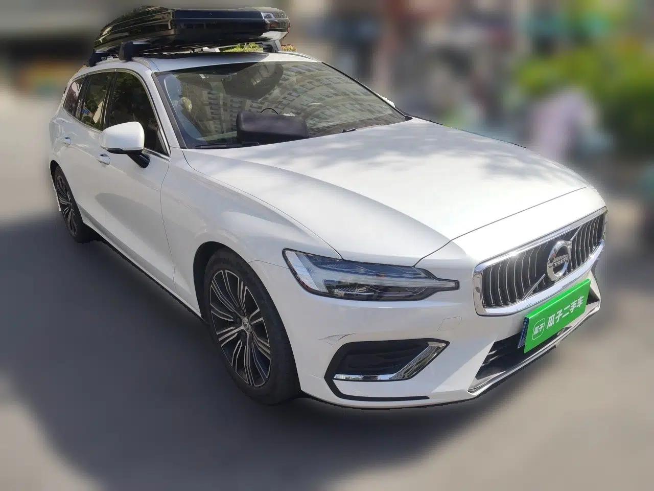 Volvo V60 2020 T5 Zhiyuan Luxury Edition — миниатюра 3