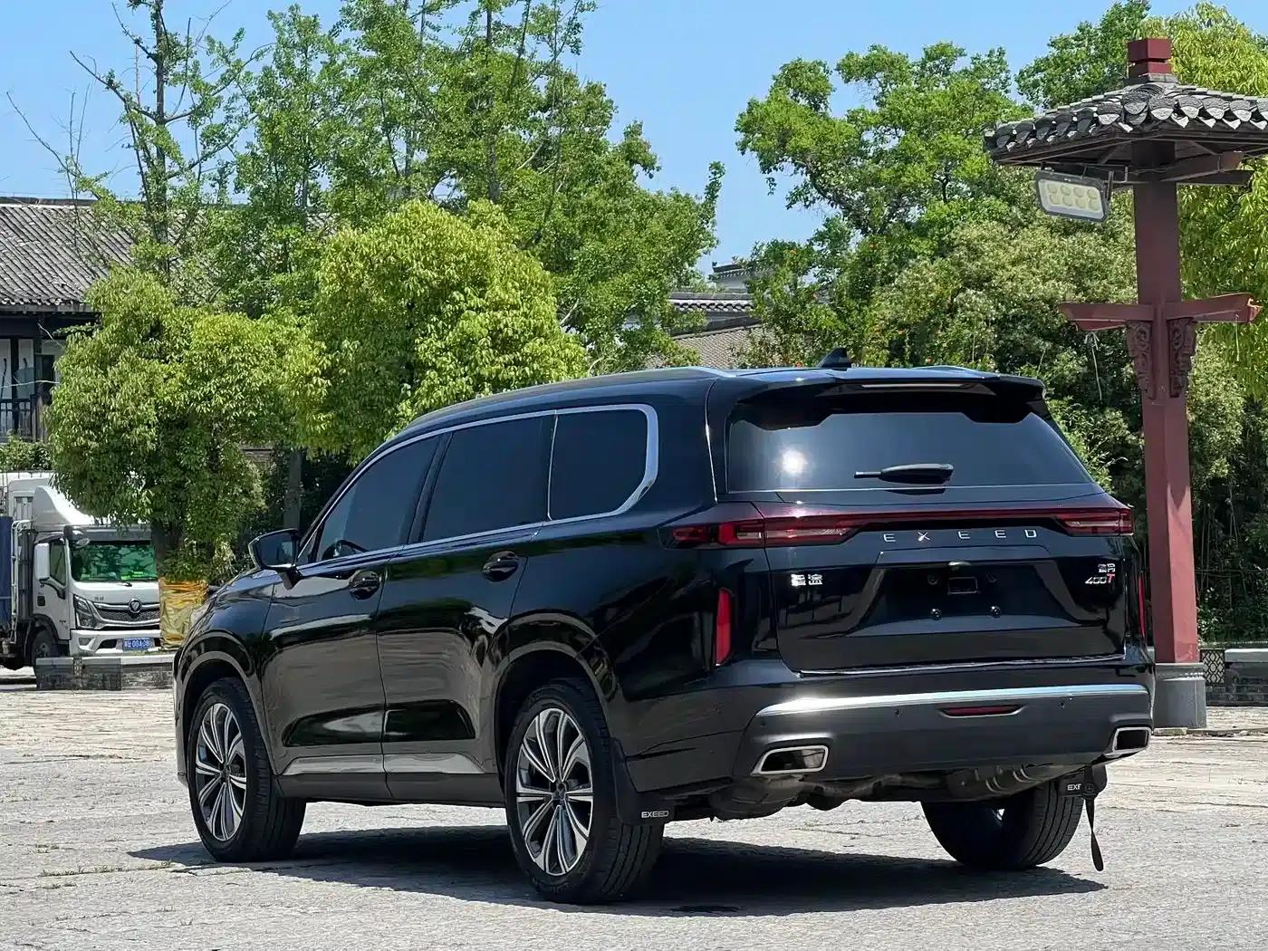 Starlight Moon 2023 400T 2WD Star Edition 7-Seater — миниатюра 4