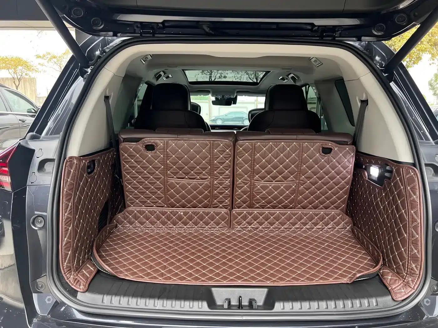 Starlight Moon 2023 400T AWD Star Supreme Edition 6-seater — миниатюра 16