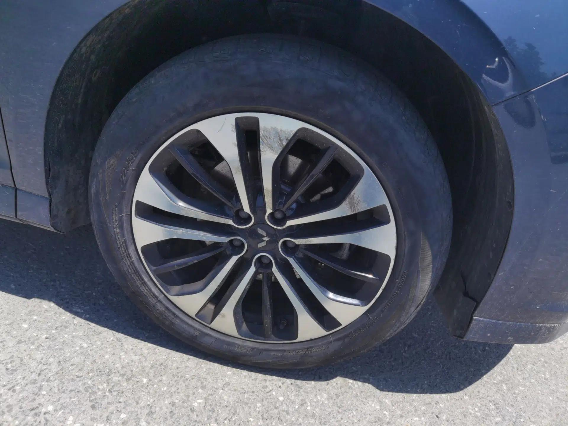 Wuling Victory 2020 1.5T CVT Flagship Edition — миниатюра 8