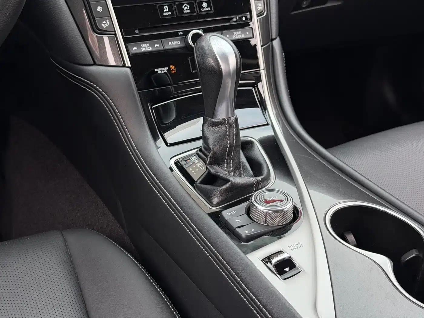 Infiniti Q50 2014 2.0T Comfort Edition — миниатюра 13