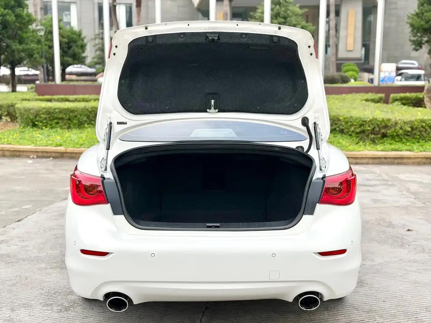 Infiniti Q50 2014 2.0T Comfort Edition — миниатюра 19