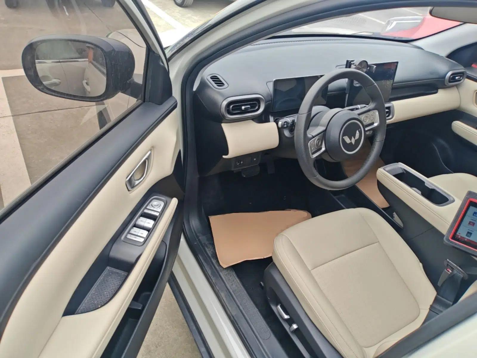 Wuling Bingo PLUS 2024 330 km Range Five-Seater Version — миниатюра 18