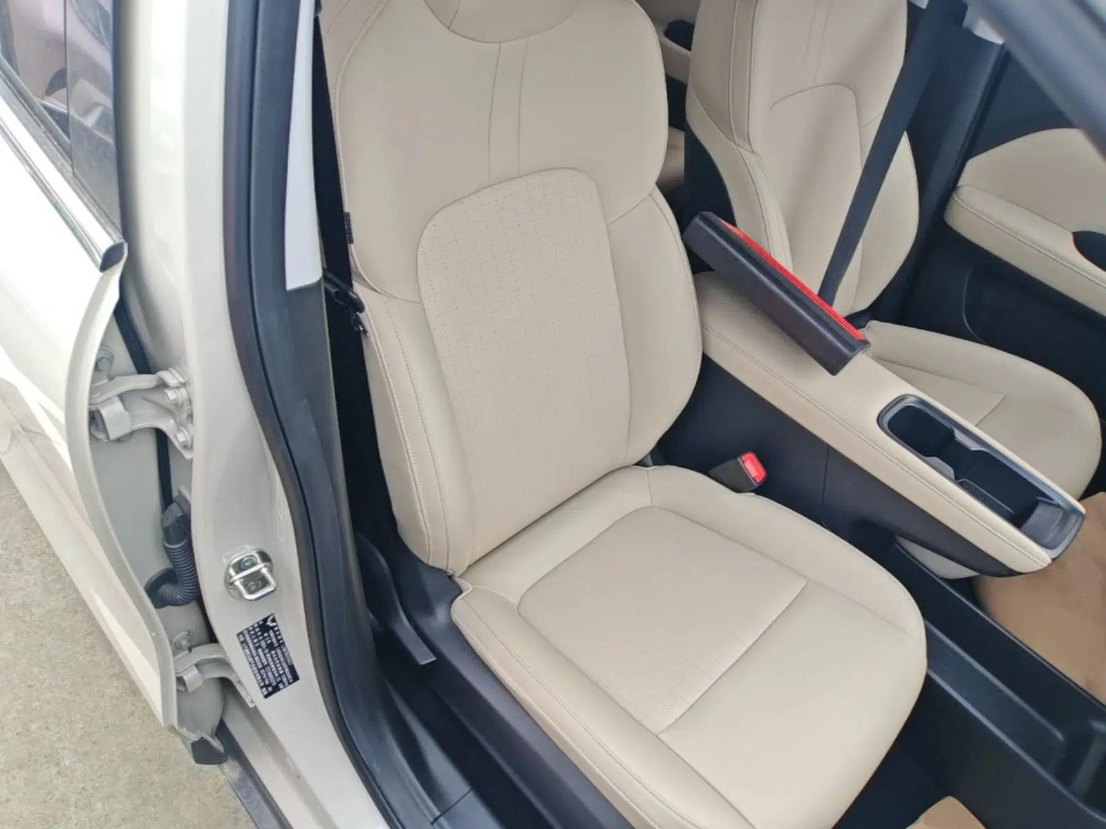Wuling Bingo PLUS 2024 330 km Range Five-Seater Version — миниатюра 23