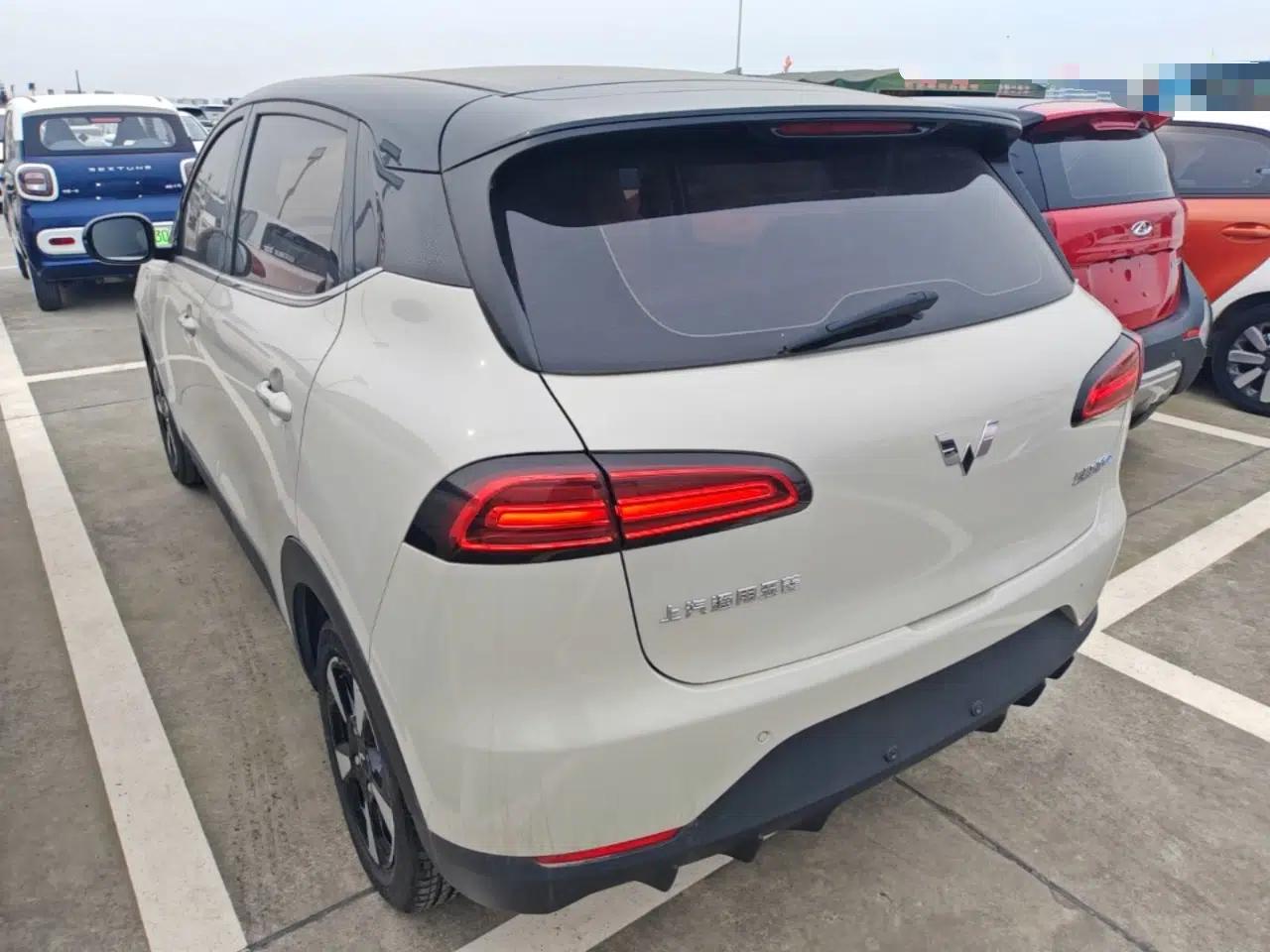 Wuling Bingo PLUS 2024 330 km Range Five-Seater Version — миниатюра 7