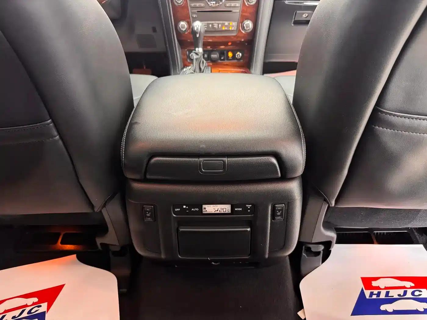 Infiniti QX80 2016 5.6L 4WD — миниатюра 21