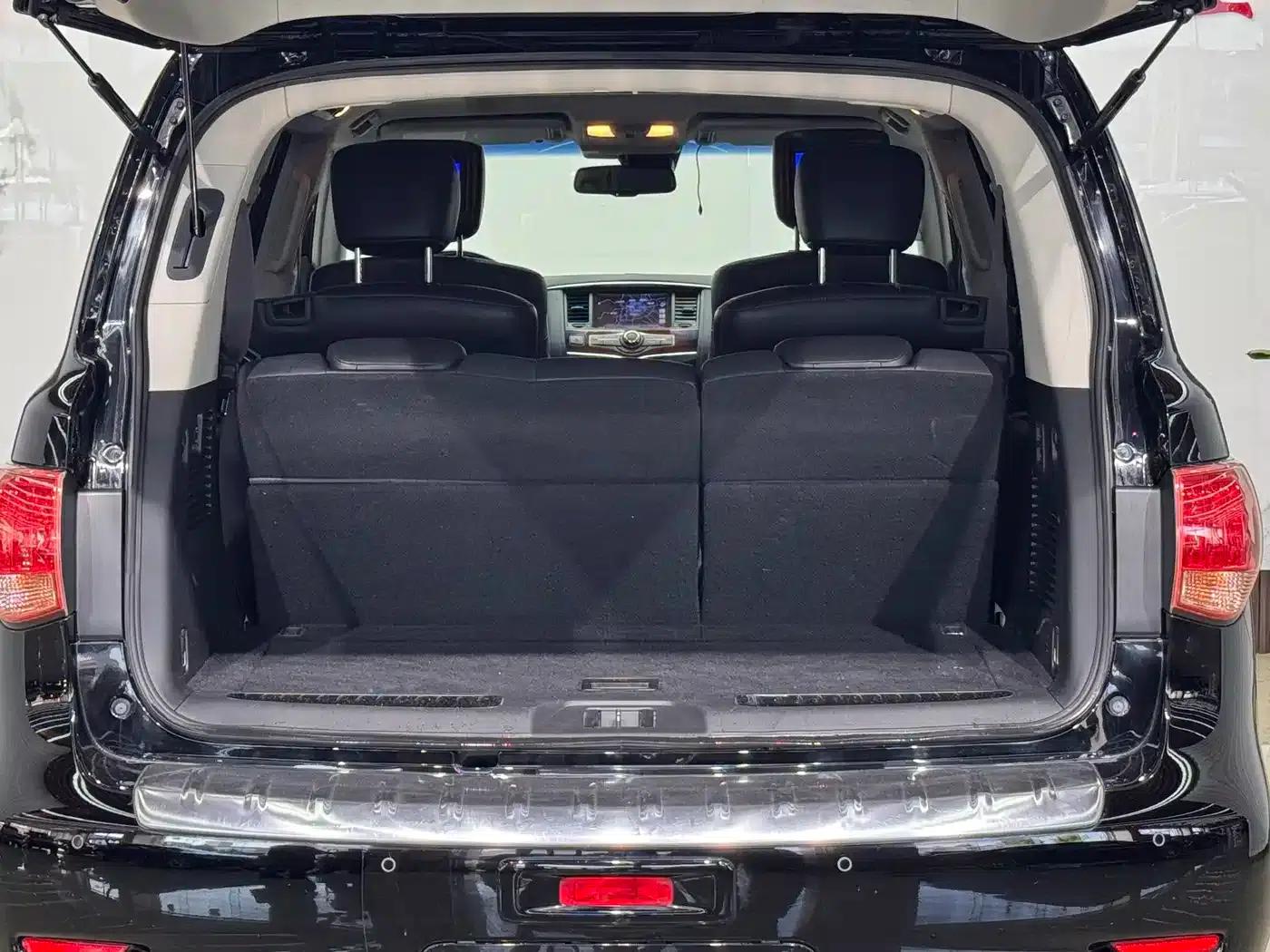 Infiniti QX80 2016 5.6L 4WD — миниатюра 22