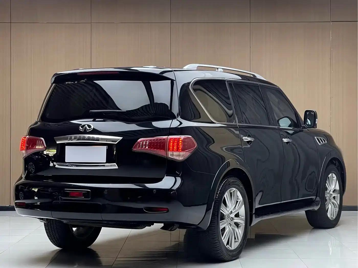 Infiniti QX80 2013 5.6L 4WD — миниатюра 3
