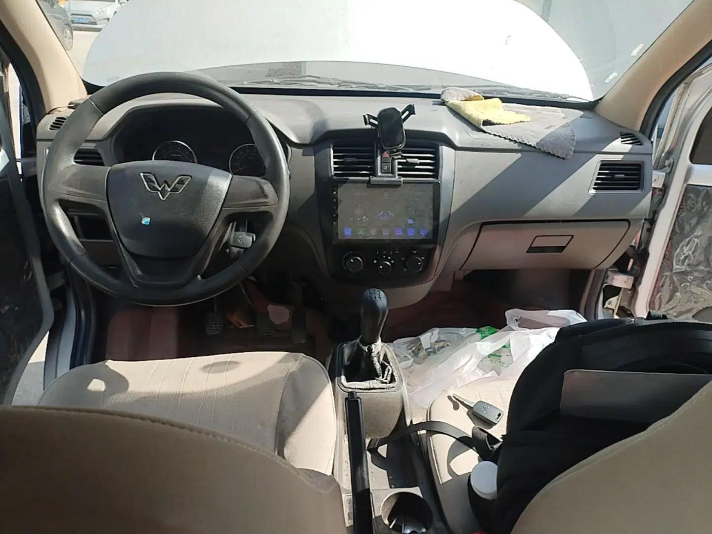Wuling Rongguang S 2021 1.2L Base Model 5-Seater LSI — миниатюра 13