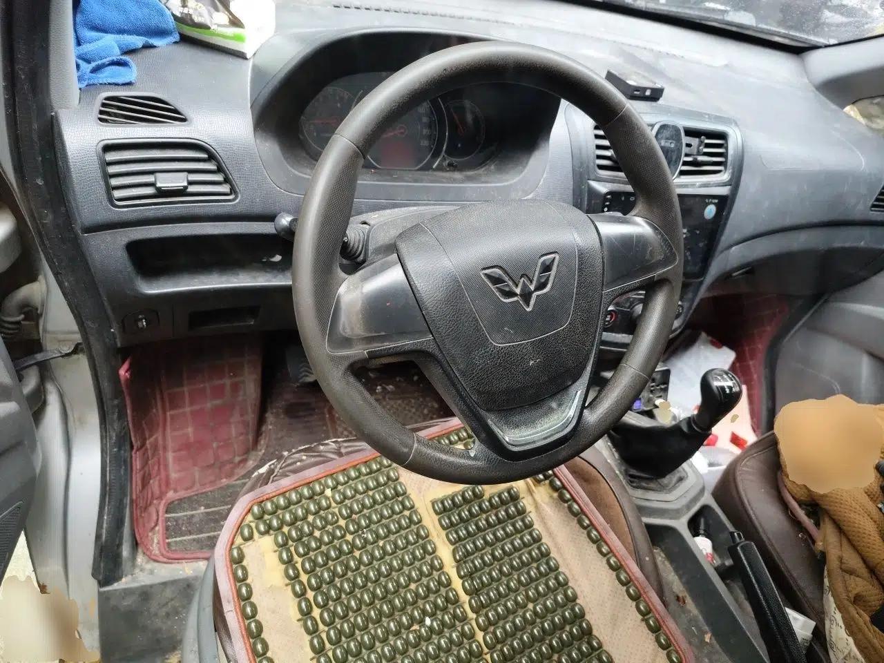 Wuling Zhengcheng 2015 1.8L Comfort Model LJ479QE2 — миниатюра 11