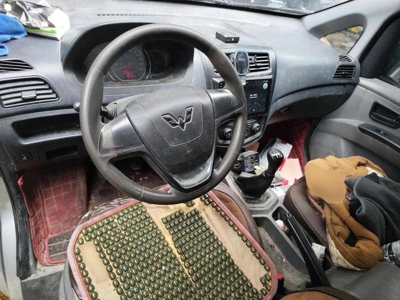 Wuling Zhengcheng 2015 1.8L Comfort Model LJ479QE2 — миниатюра 10