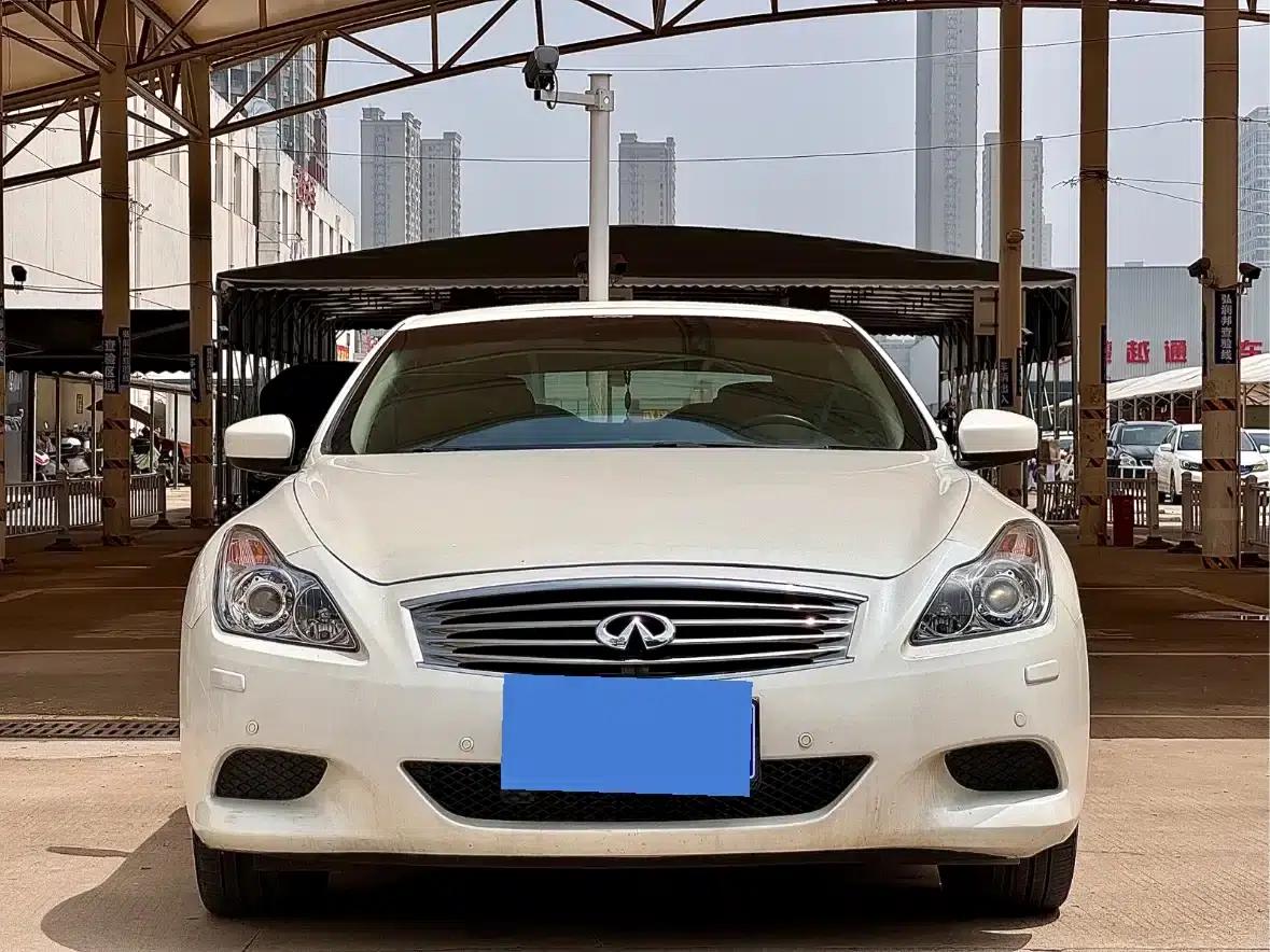 Infiniti Q60 2013 3.7L — миниатюра 2