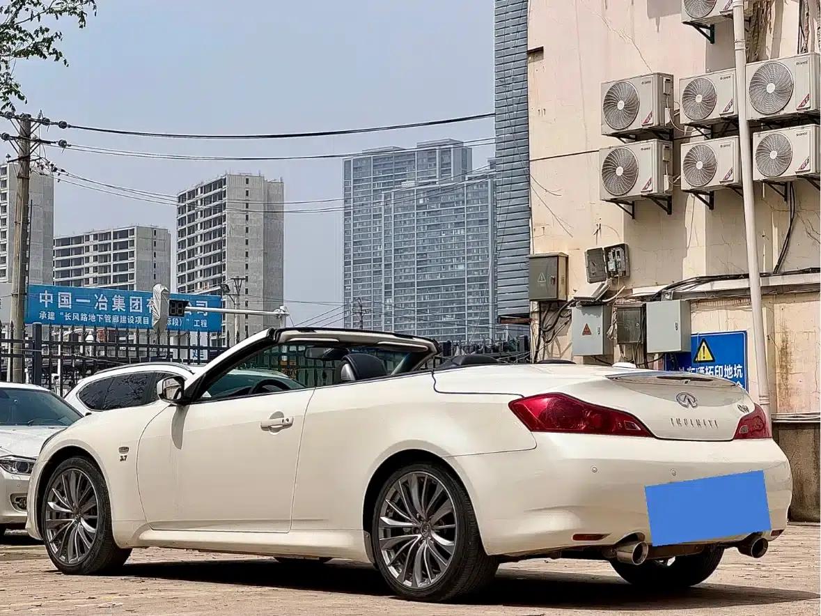 Infiniti Q60 2013 3.7L — миниатюра 13