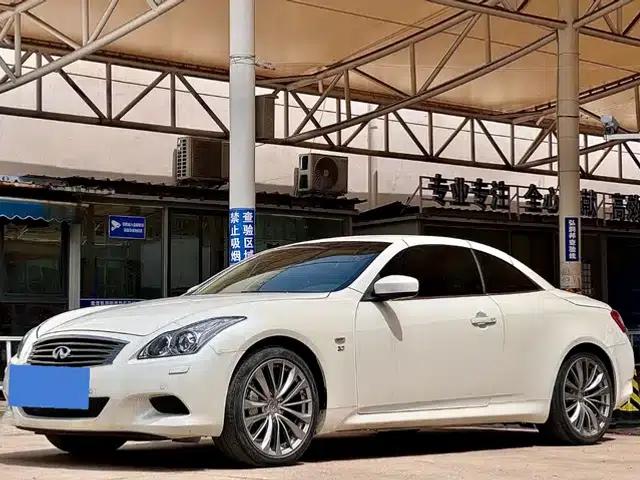 Infiniti Q60 2013 3.7L