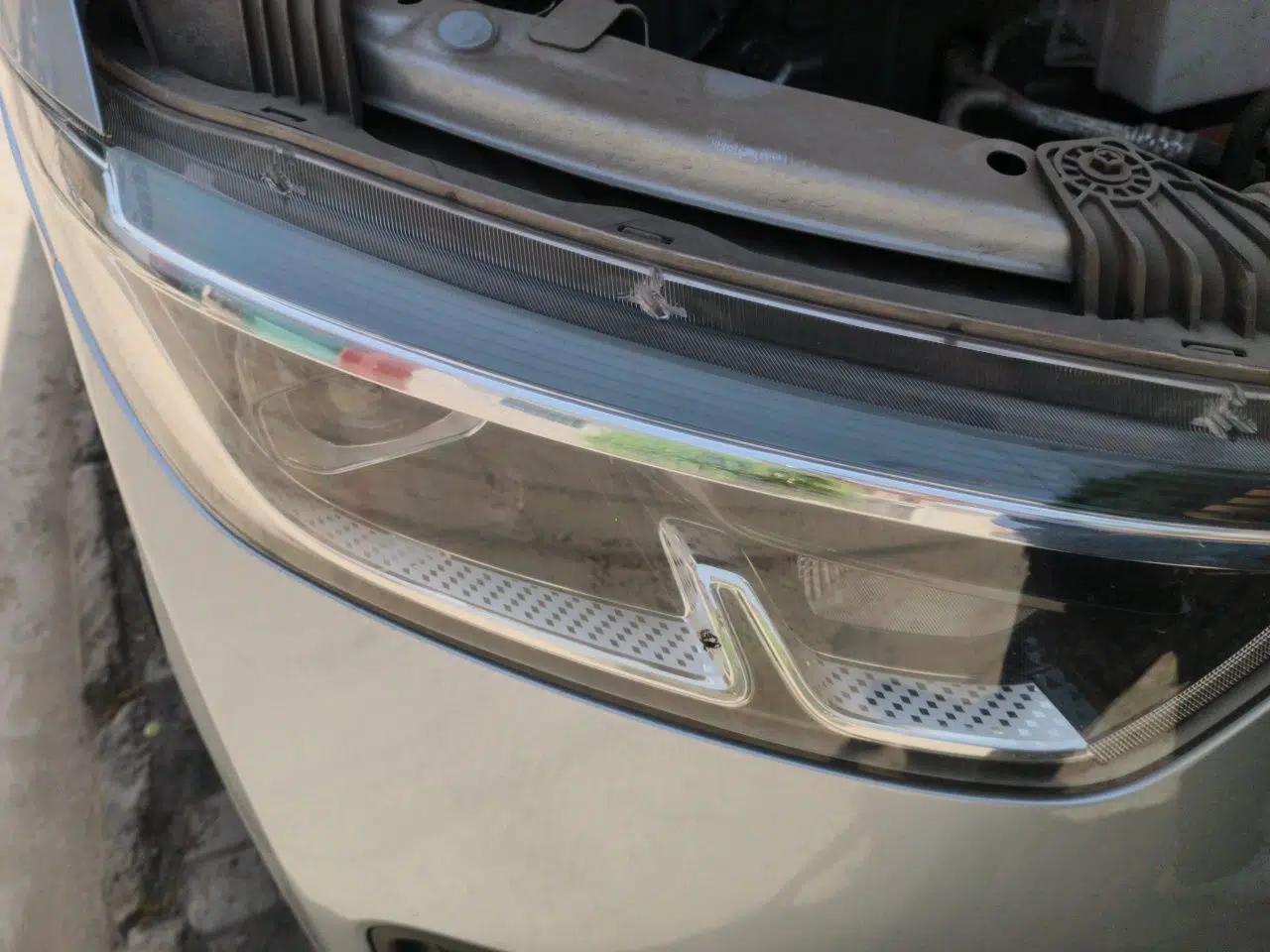 Wuling Yangguang 2024 300KM Comfort Version Passenger Van 75kW — миниатюра 7
