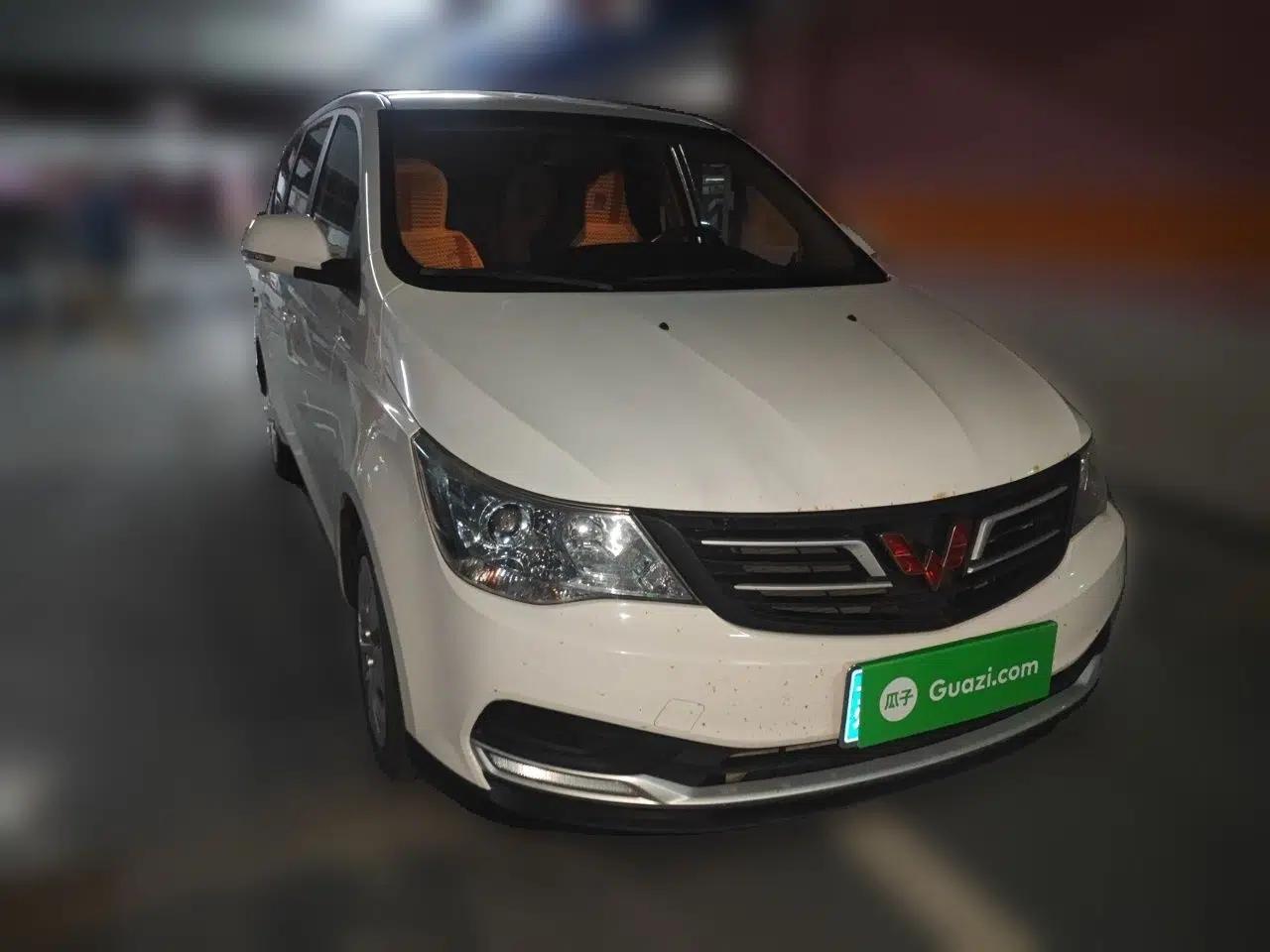 Wuling 730 2020 Commercial Vehicle 1.5L Manual Value Edition 7 Seats — миниатюра 3