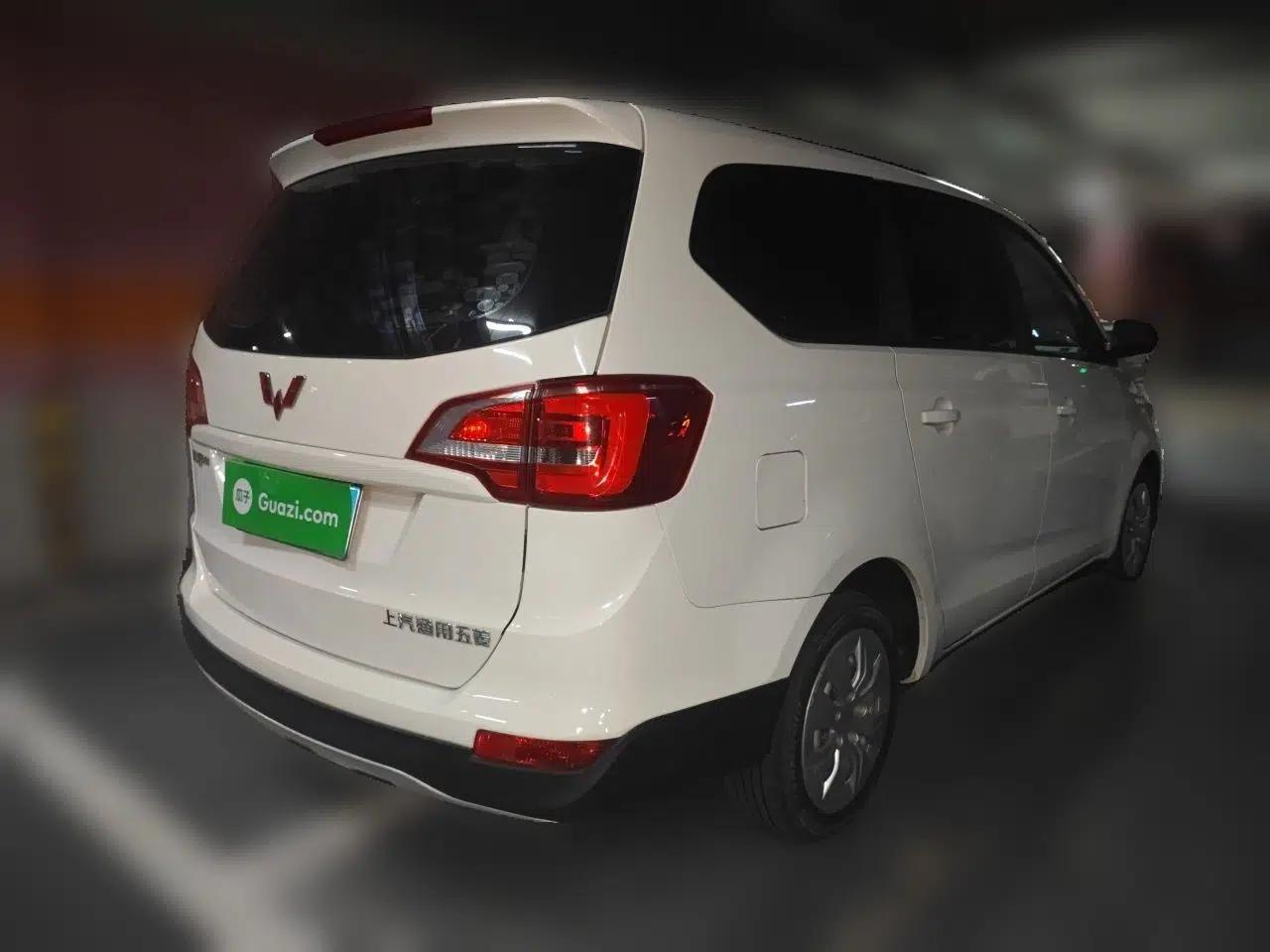 Wuling 730 2020 Commercial Vehicle 1.5L Manual Value Edition 7 Seats — миниатюра 6