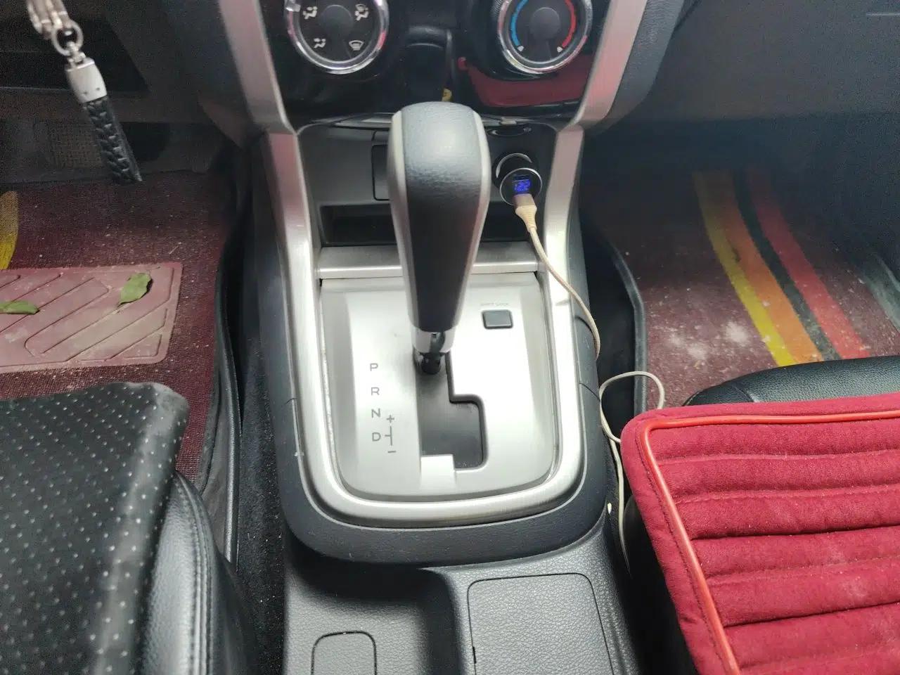 Isuzu mu-X 2017 3.0T Two-Wheel Drive Automatic Comfort Edition 7 Seats China V Emission Standard — миниатюра 15