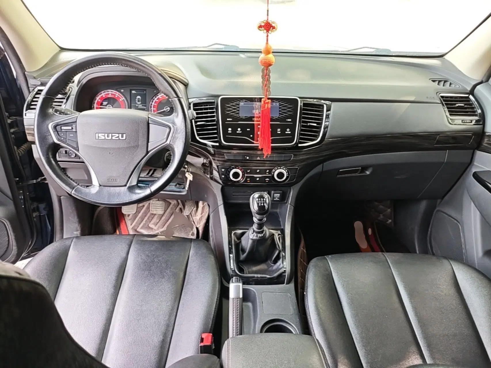 Isuzu D-MAX 2019 2.5T Two-Wheel Drive Manual Navigation Edition China VI Standard Extended Version JE4D25Q6A — миниатюра 12