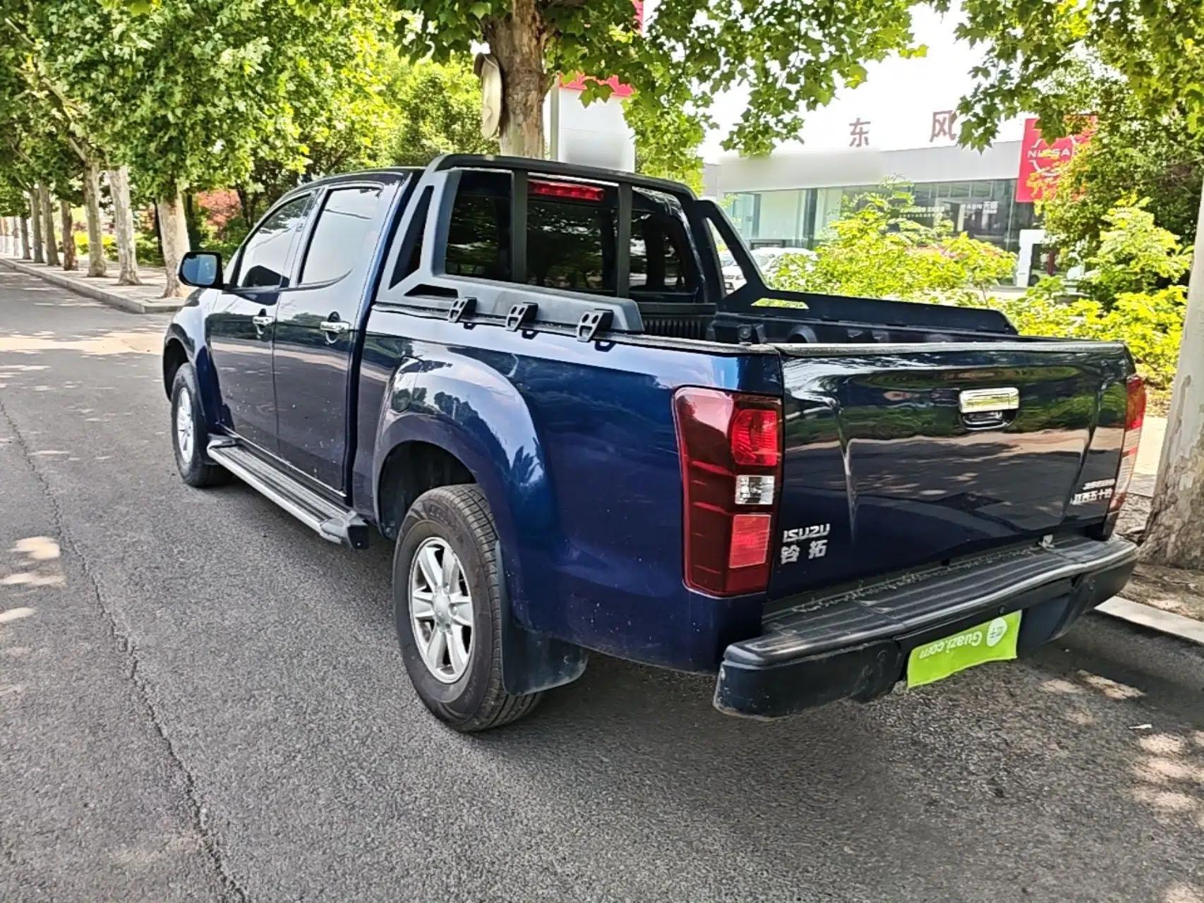 Isuzu D-MAX 2019 2.5T Two-Wheel Drive Manual Navigation Edition China VI Standard Extended Version JE4D25Q6A — миниатюра 7