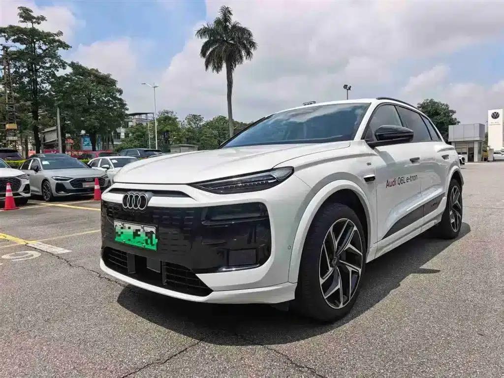 Audi Q6L e-tron 2026 First Edition — миниатюра 1