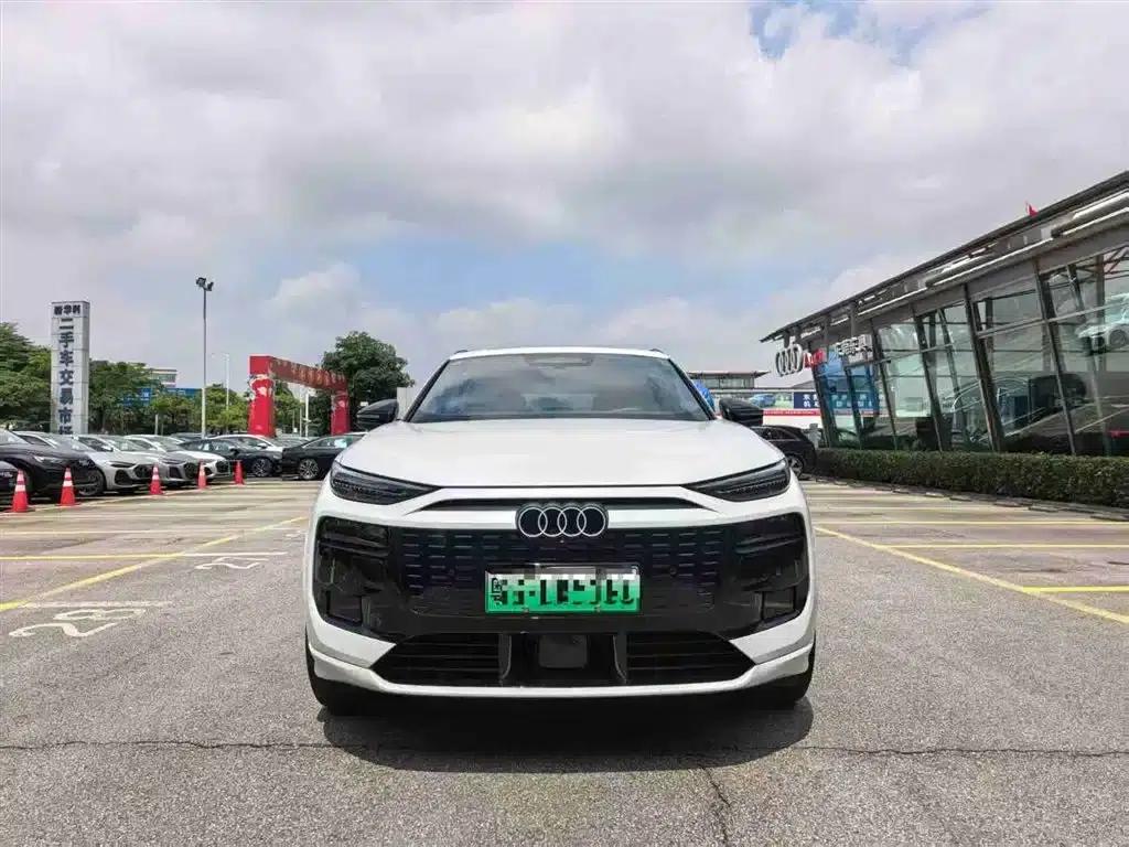 Audi Q6L e-tron 2026 First Edition — миниатюра 2