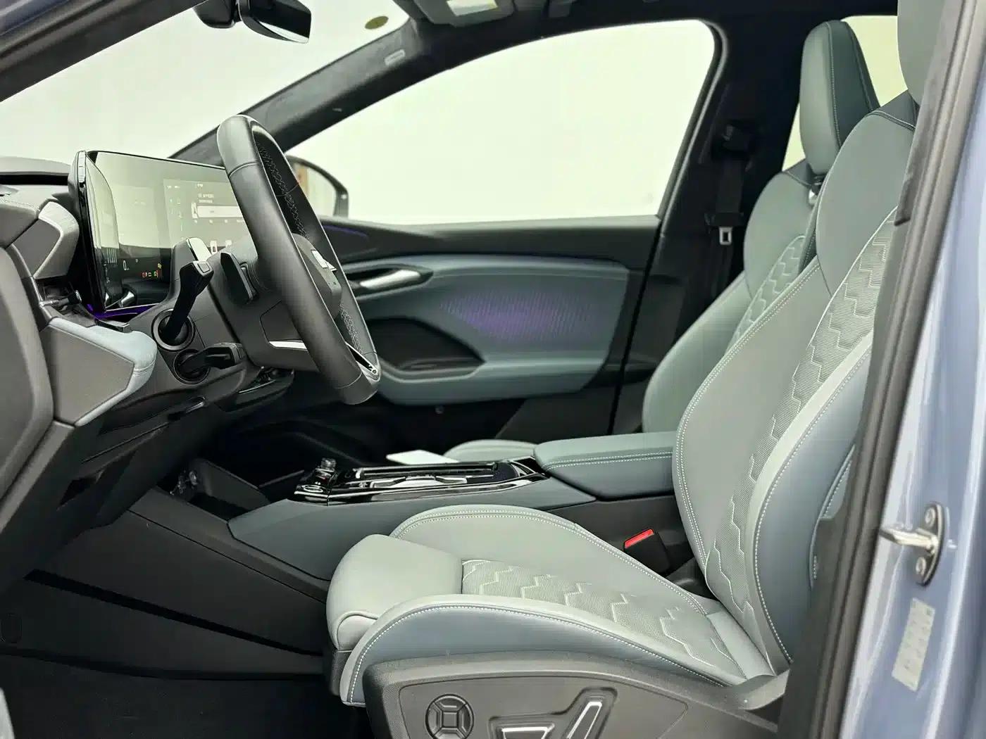 Audi Q6L e-tron 2026 First Edition — миниатюра 5