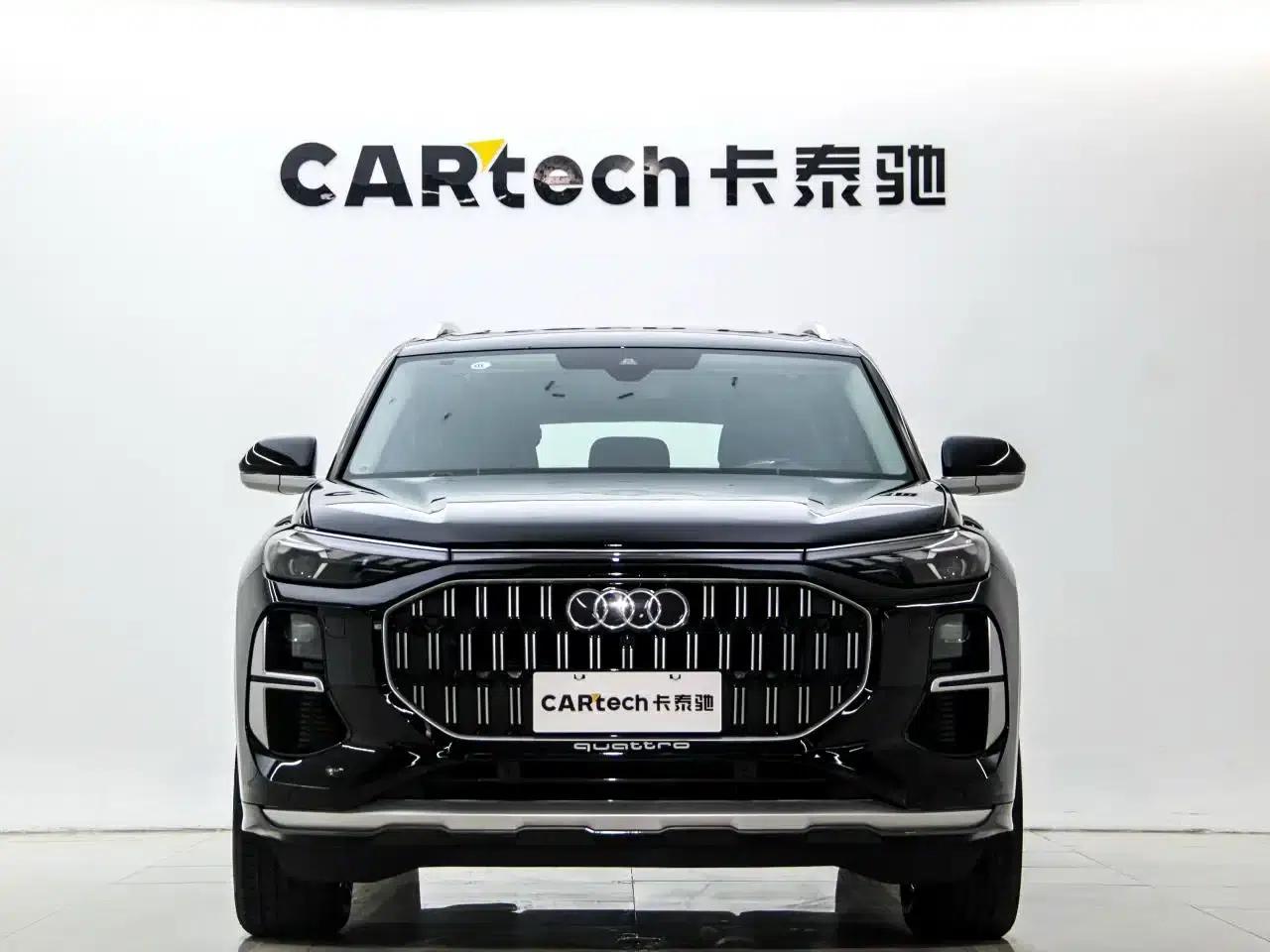 Audi Q6 2024 40 TFSI quattro Cloud View Edition, Feathered Forest Package, 7-seater — миниатюра 1