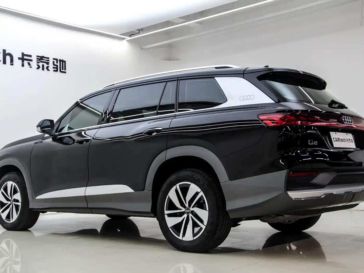 Audi Q6 2024 40 TFSI quattro Cloud View Edition, Feathered Forest Package, 7-seater — миниатюра 12