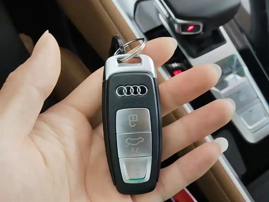 Audi Q6 2024 45 TFSI quattro Qiyun Edition Yulin Package 6-seater — миниатюра 9