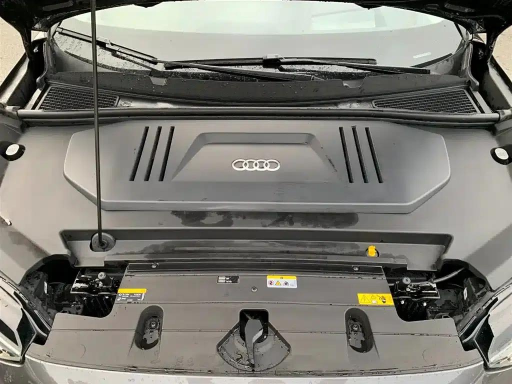 Audi Q5 e-tron 2023 Model 40 e-tron Shining Edition - Premium Outfit — миниатюра 14