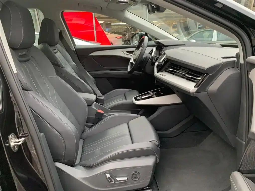 Audi Q5 e-tron 2023 Model 40 e-tron Shining Edition - Premium Outfit — миниатюра 18