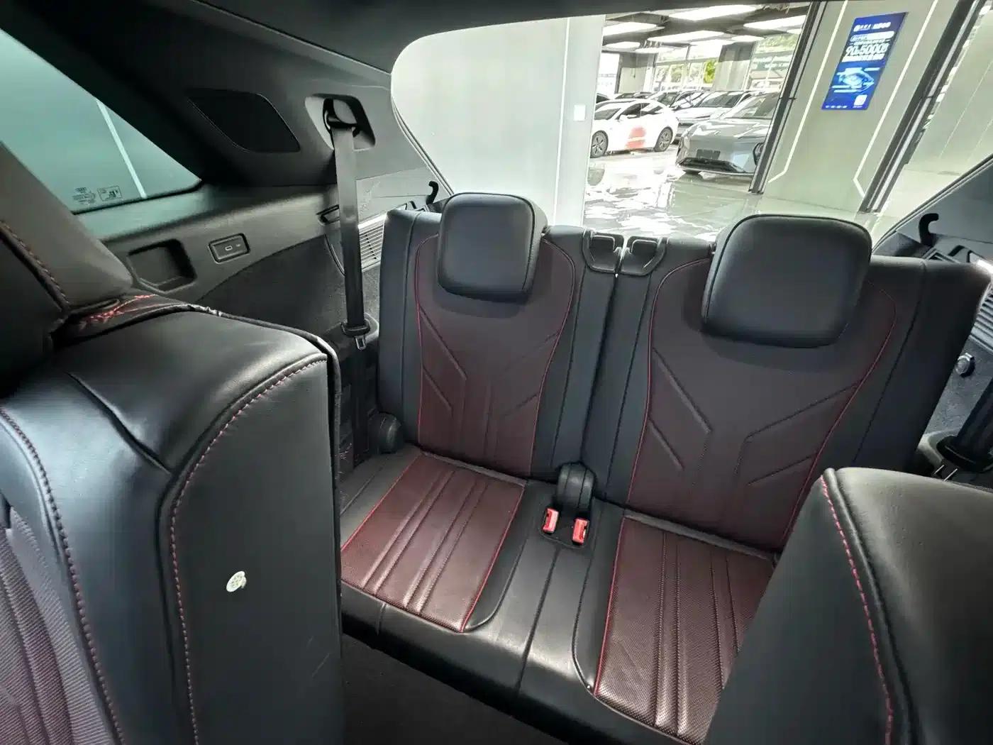 Audi Q5 e-tron 2022 Model 40 e-tron Starry Sky Edition Mech Suit Sun Chaser Edition — миниатюра 25