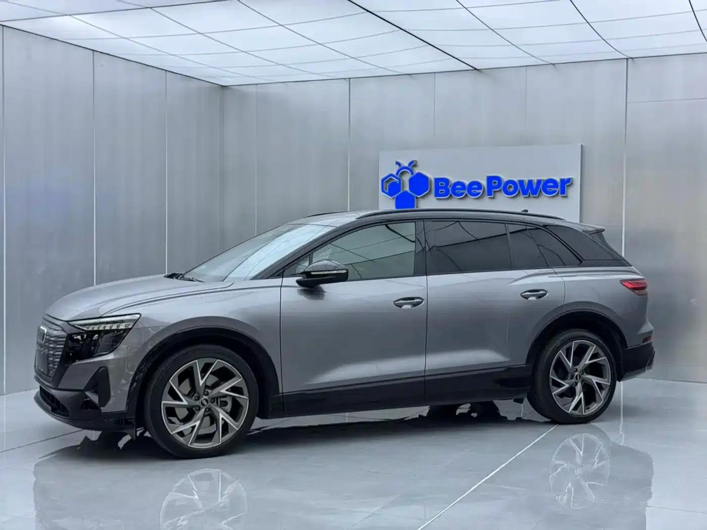 Audi Q5 e-tron 2022 Model 40 e-tron Starry Sky Edition Mech Suit Sun Chaser Edition — миниатюра 4
